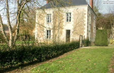 G&icirc;te de groupe n&deg;37G10451 Nouzilly - Indre-et-Loire - photo
