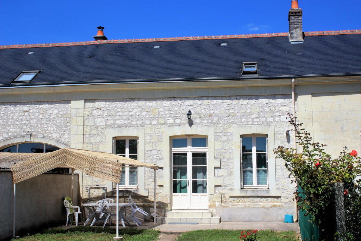 photo 0