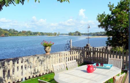 G&icirc;te n&deg;37G17321 Candes-Saint-Martin - Indre-et-Loire - photo