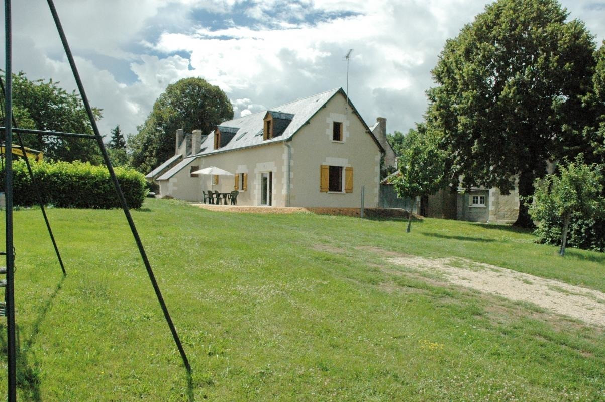 photo 0
