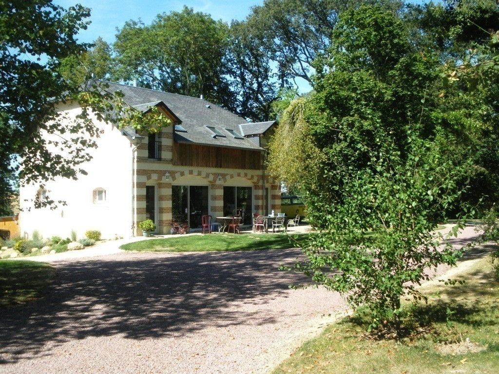 photo 0