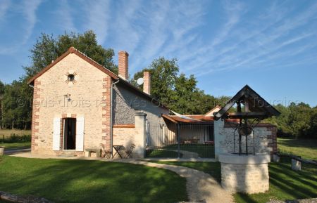 G&icirc;te n&deg;37G20981 Razines - Indre-et-Loire - photo