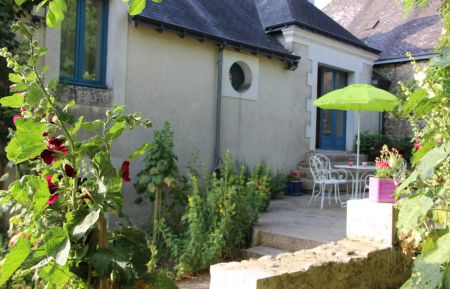 G&icirc;te n&deg;37G10201 Cheill&eacute; - Indre-et-Loire - Vue sur la terrasse (photo du propri&eacute;taire)