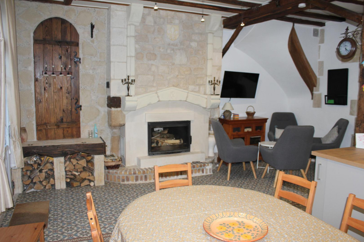 photo 0