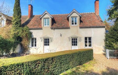 G&icirc;te n&deg;37G24851 Ambillou - Indre-et-Loire - (photo du propri&eacute;taire)