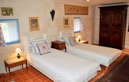 G&icirc;te n&deg;37G13022 Huismes - Indre-et-Loire - photo