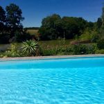 De la piscine, très belle vue sur l'étang De la piscine, très belle vue sur l'étang
