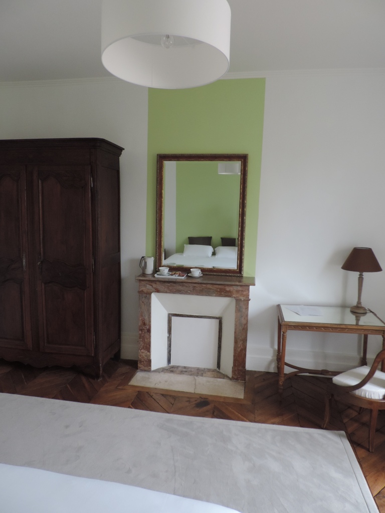Chambre Symphonie et sa cheminée photo 19