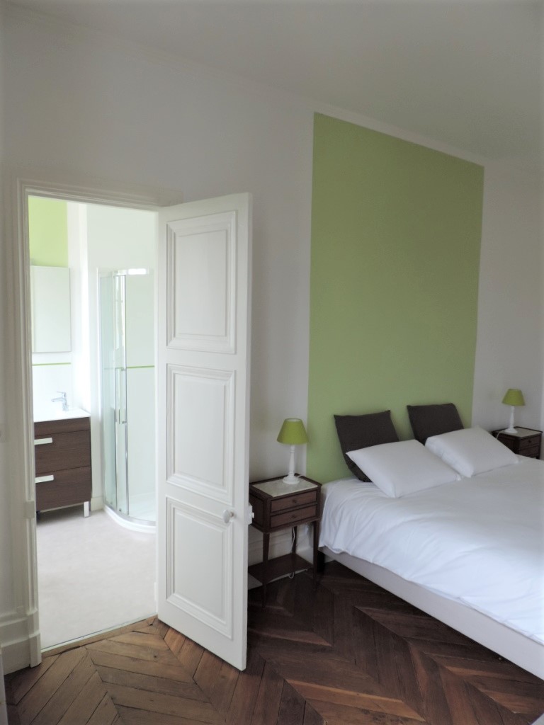 Chambre Symphonie et sa salle de bains photo 20