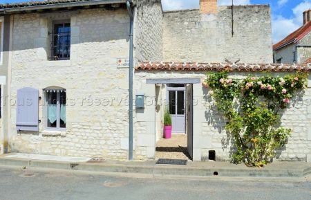 G&icirc;te n&deg;37G23181 Champigny-sur-Veude - Indre-et-Loire - photo