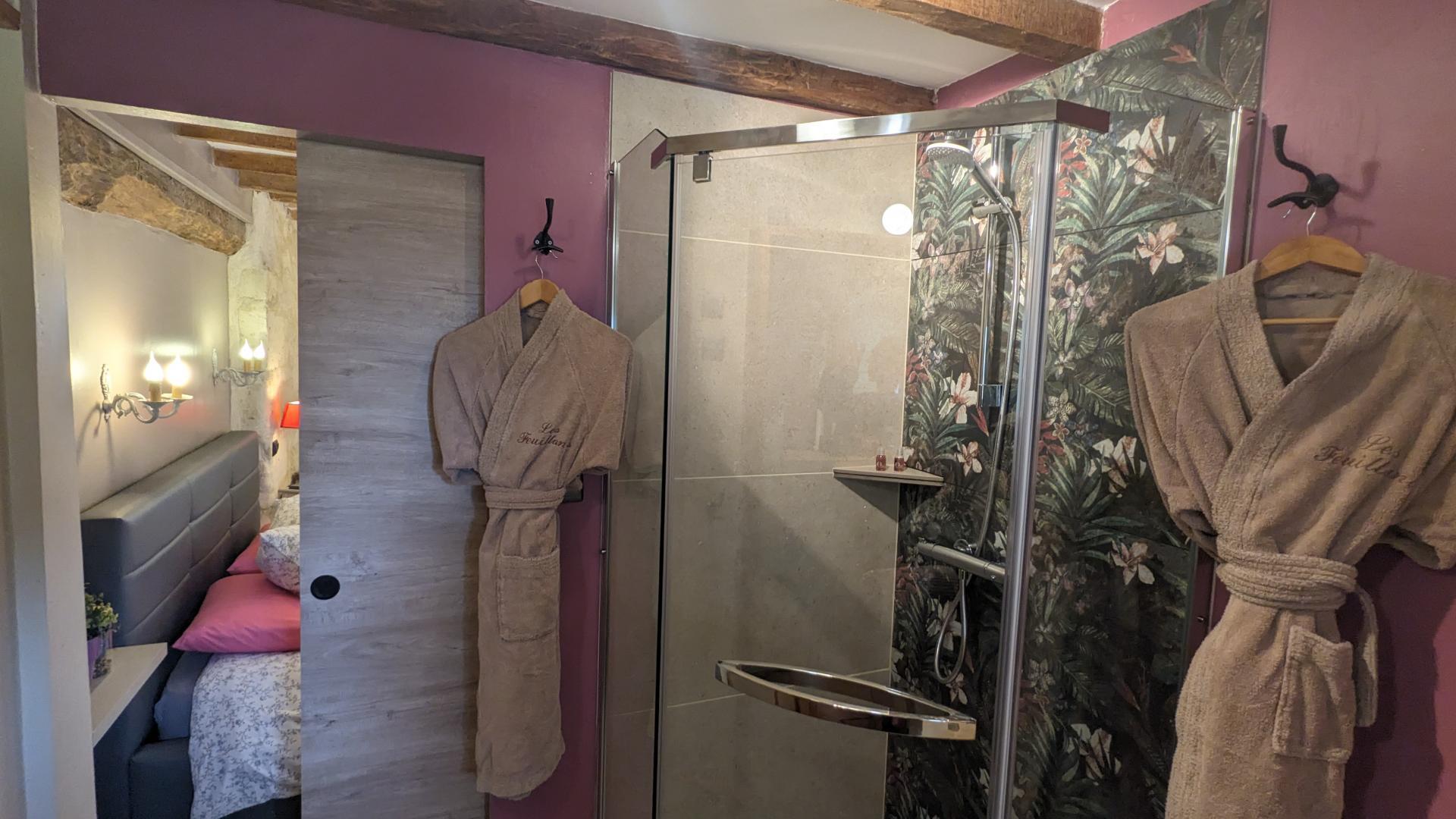 Salle d'eau de la chambre Glycine (photo du propriétaire) photo 7