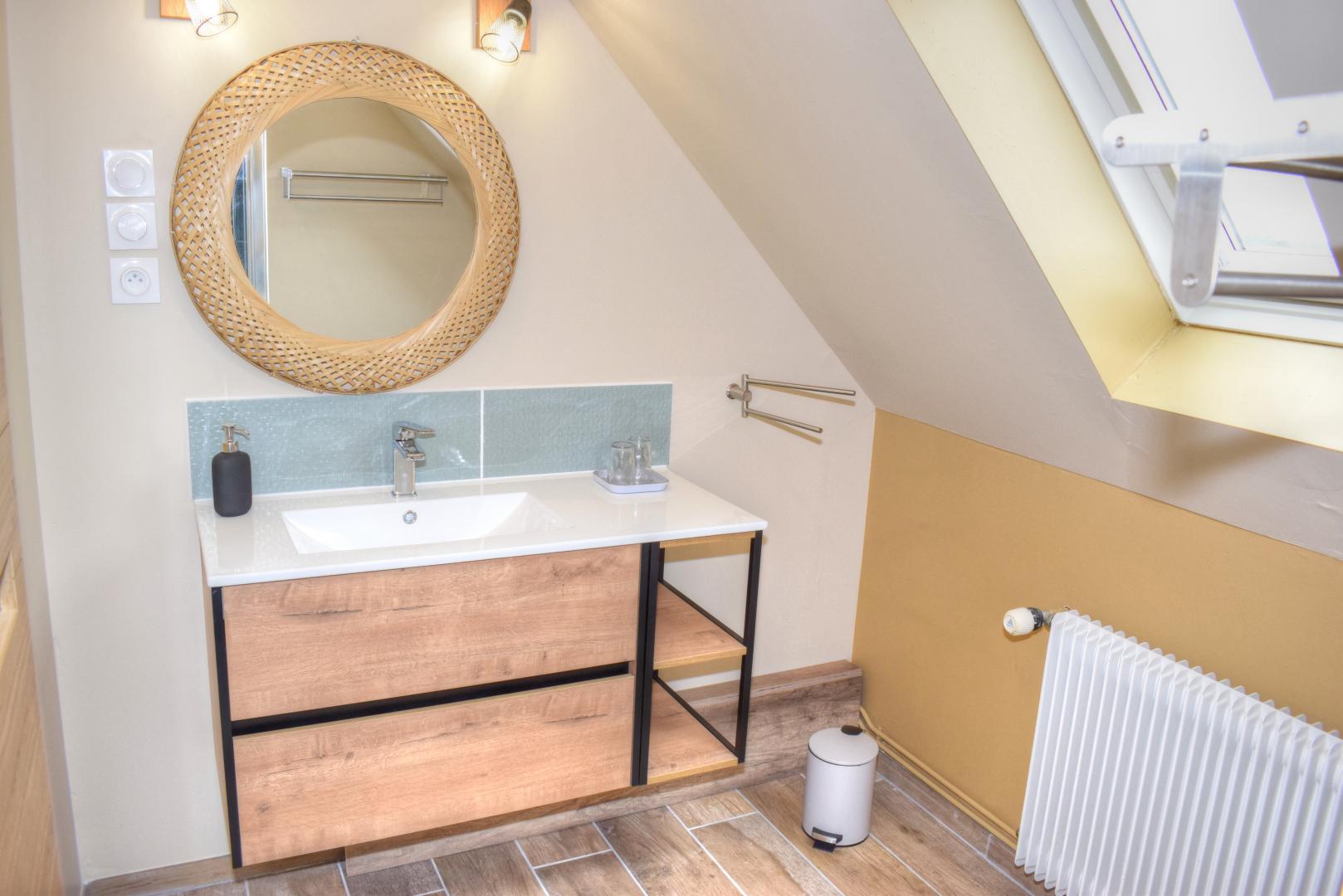 SALLE D'EAU ROSEE DU MATIN photo 41