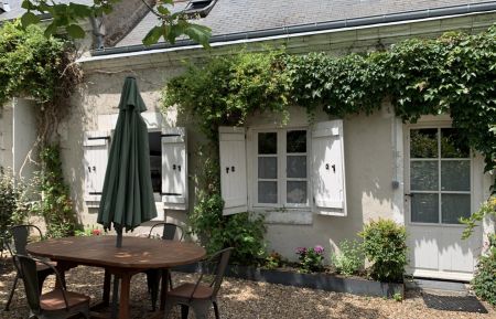 G&icirc;te n&deg;41G1311 Monteaux - Loir-et-Cher - Un des deux espaces priv&eacute;s d'Hortensias (photo du propri&eacute;taire)