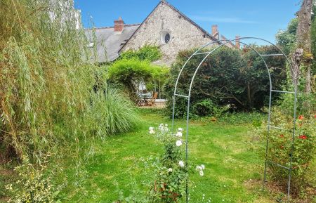 G&icirc;te n&deg;41G1312 Monteaux - Loir-et-Cher - Fa&ccedil;ade arri&egrave;re des Rossiers